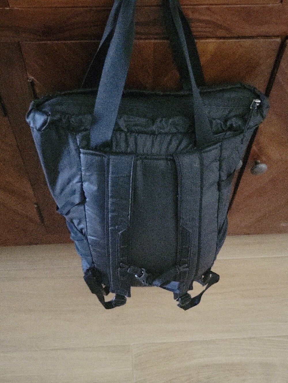 Patagonia Light Weight Travel Tote Pack - Picture 5 of 16